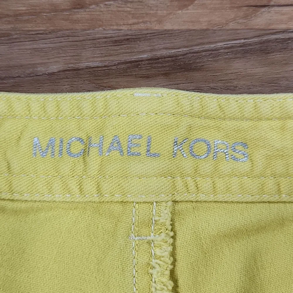 🔸️Michael Kors Yellow Studded Pocket Denim Jeans Size 8